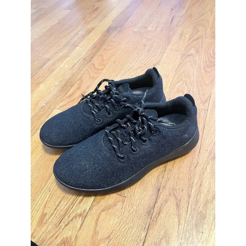 Allbirds Mens Wool Runner Sneakers Size 12 in black NWOT